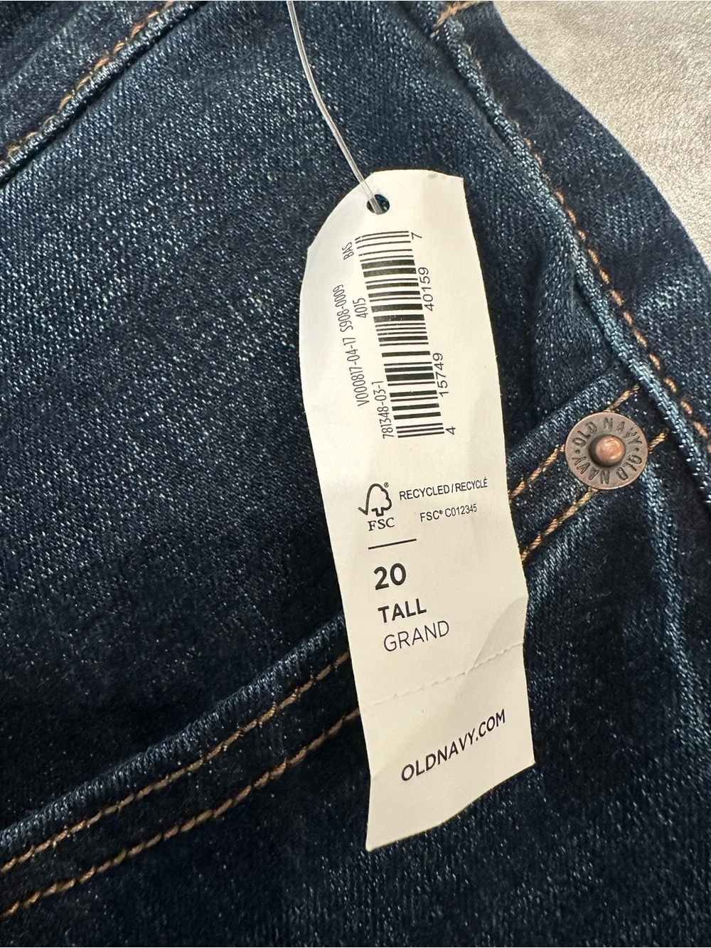 NWT Old Navy Womens Blue Curvy Straight Jeans Mid Rise Size 20Tall (43Wx32L)